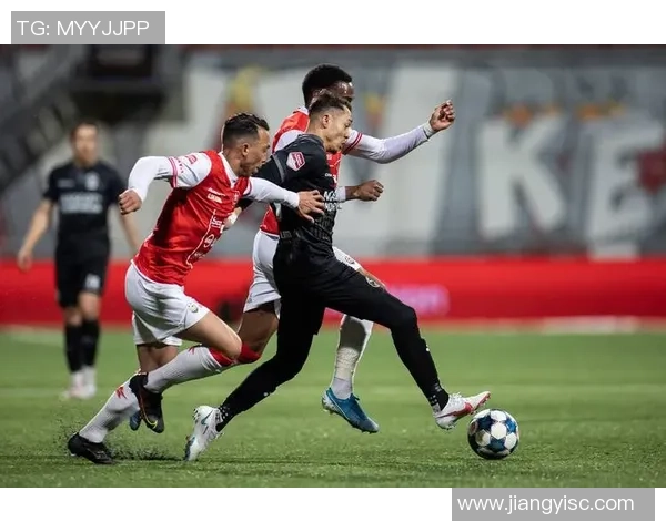 埃因青年与特温特激战正酣赛果揭晓精彩瞬间回顾