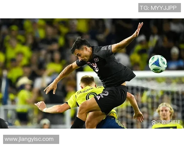 半场:纳什维尔2-0迈阿密世界,乔希-鲍尔破门,瑟里奇点射